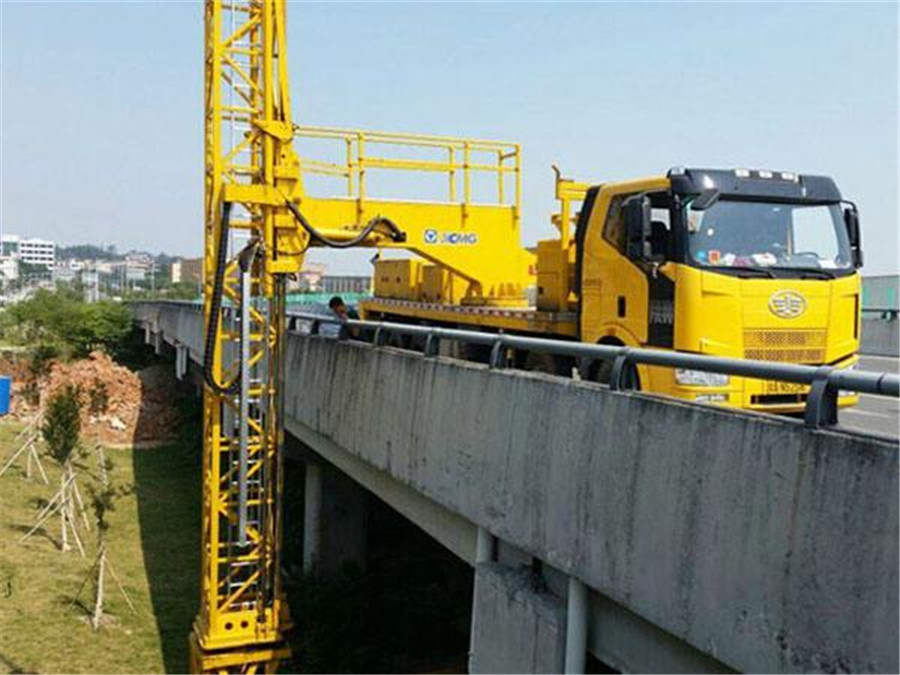 凱里14米路橋檢測(cè)車出租，鎮(zhèn)遠(yuǎn)16米橋檢車租賃就近調(diào)車