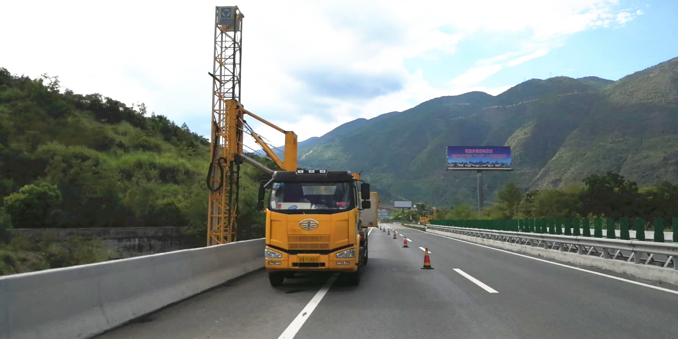 黎平18米路橋檢測(cè)車出租，榕江20米橋檢車租賃分布全國
